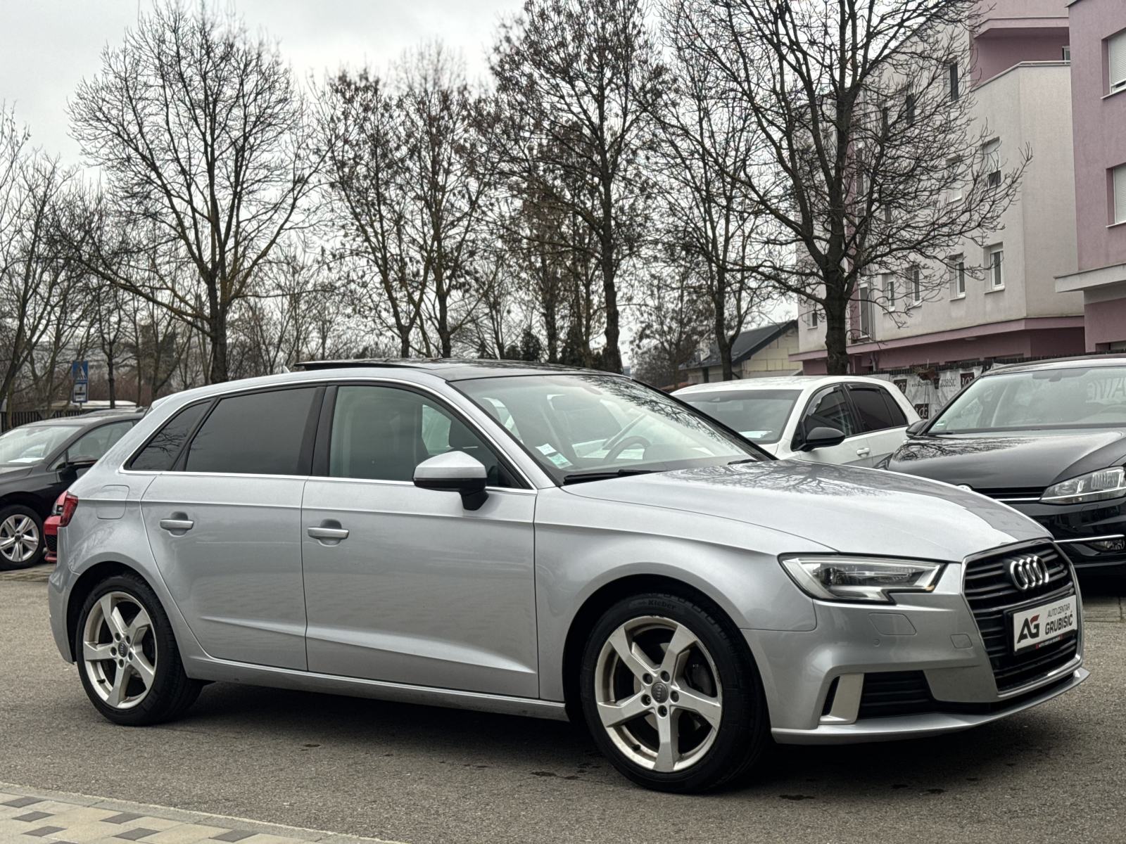 Audi A3 2,0 TDI S-tronic *Automatik* *Panorama* *1.vlasnik* *Jamstvo*, fotografija 11
