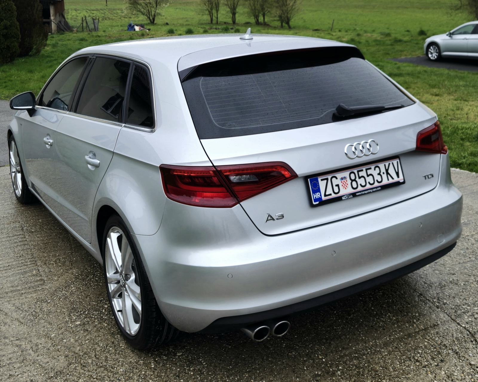 Audi A3 2,0 TDI S-Tronic S line, veliki servis, reg god dana, fotografija 6