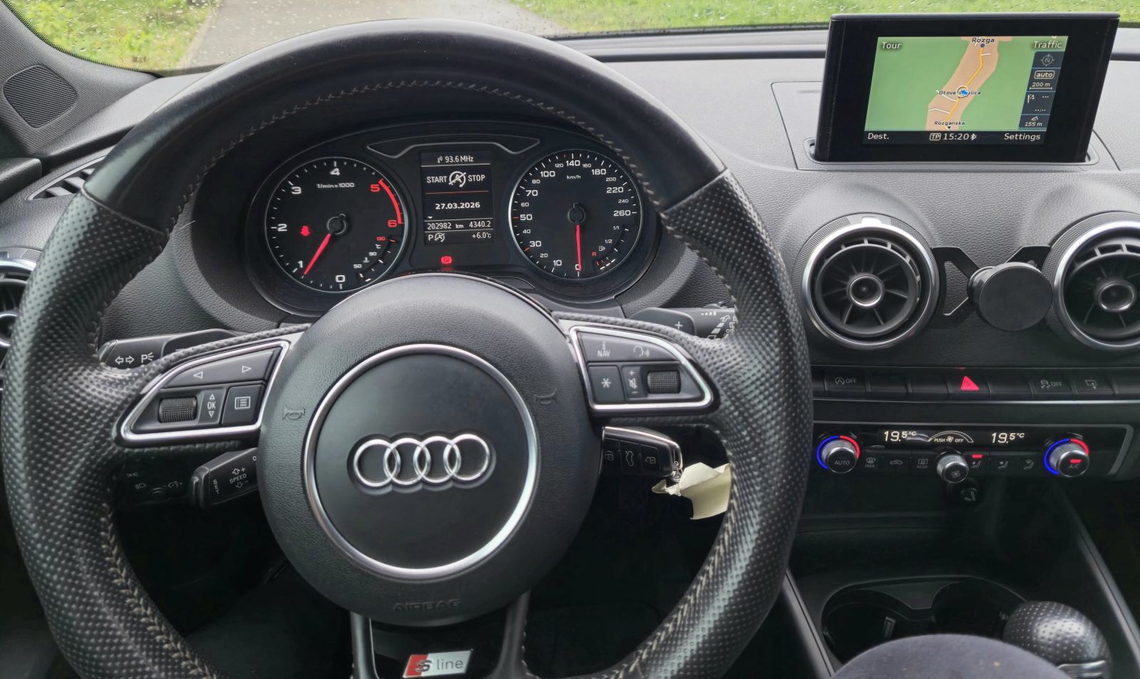 Audi A3 2,0 TDI S-Tronic S line, veliki servis, reg god dana, fotografija 14