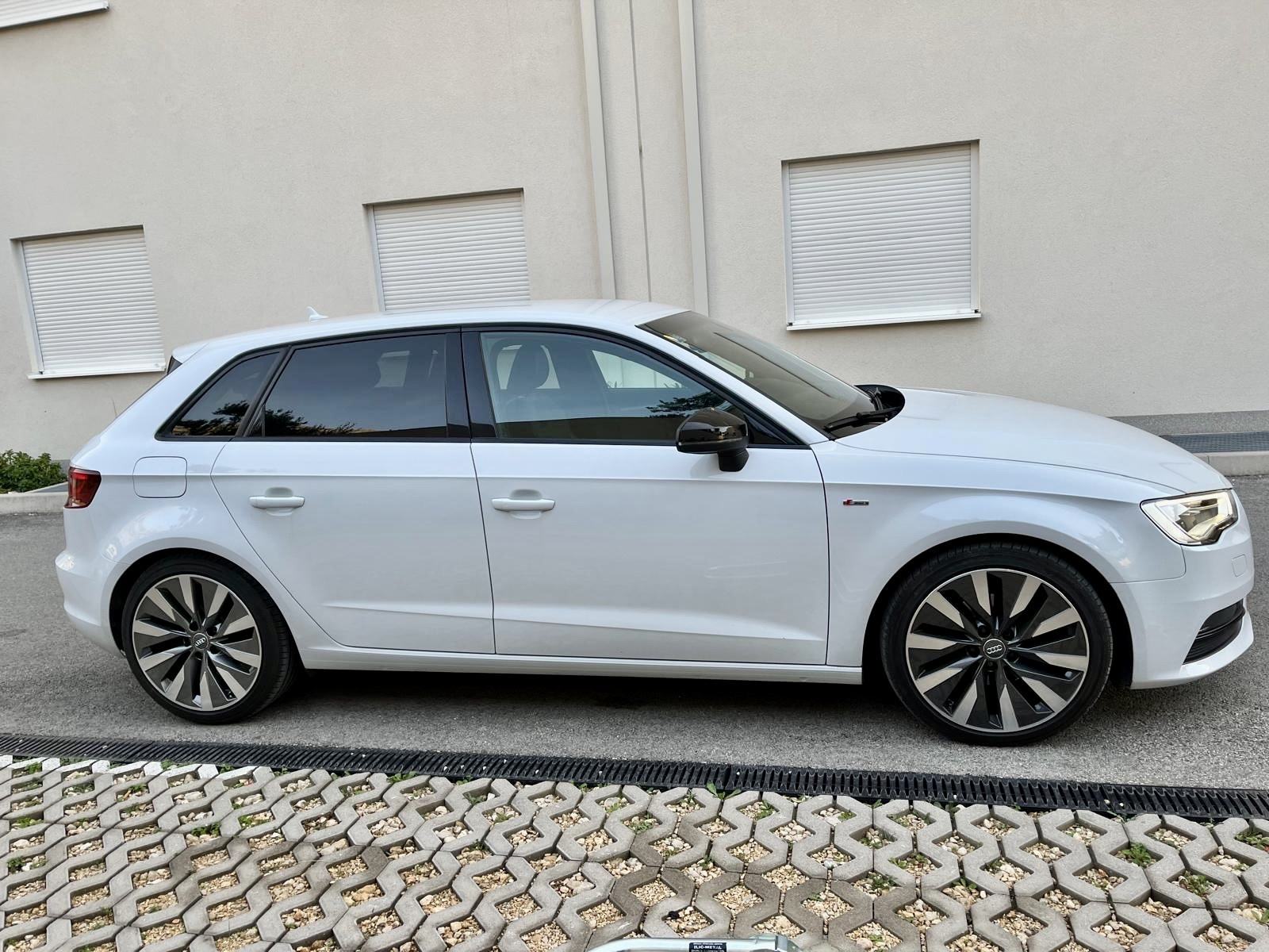 Audi A3 2.0 TDI.S-Tronic.Black optic., fotografija 3