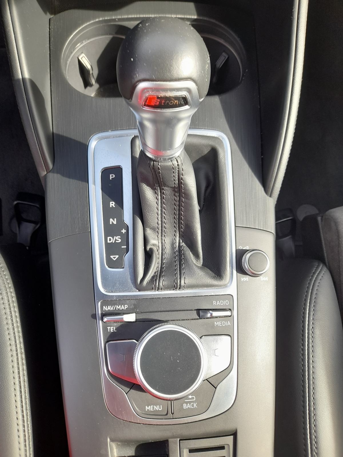 Audi A3 2,0 TDI S tronic, fotografija 6