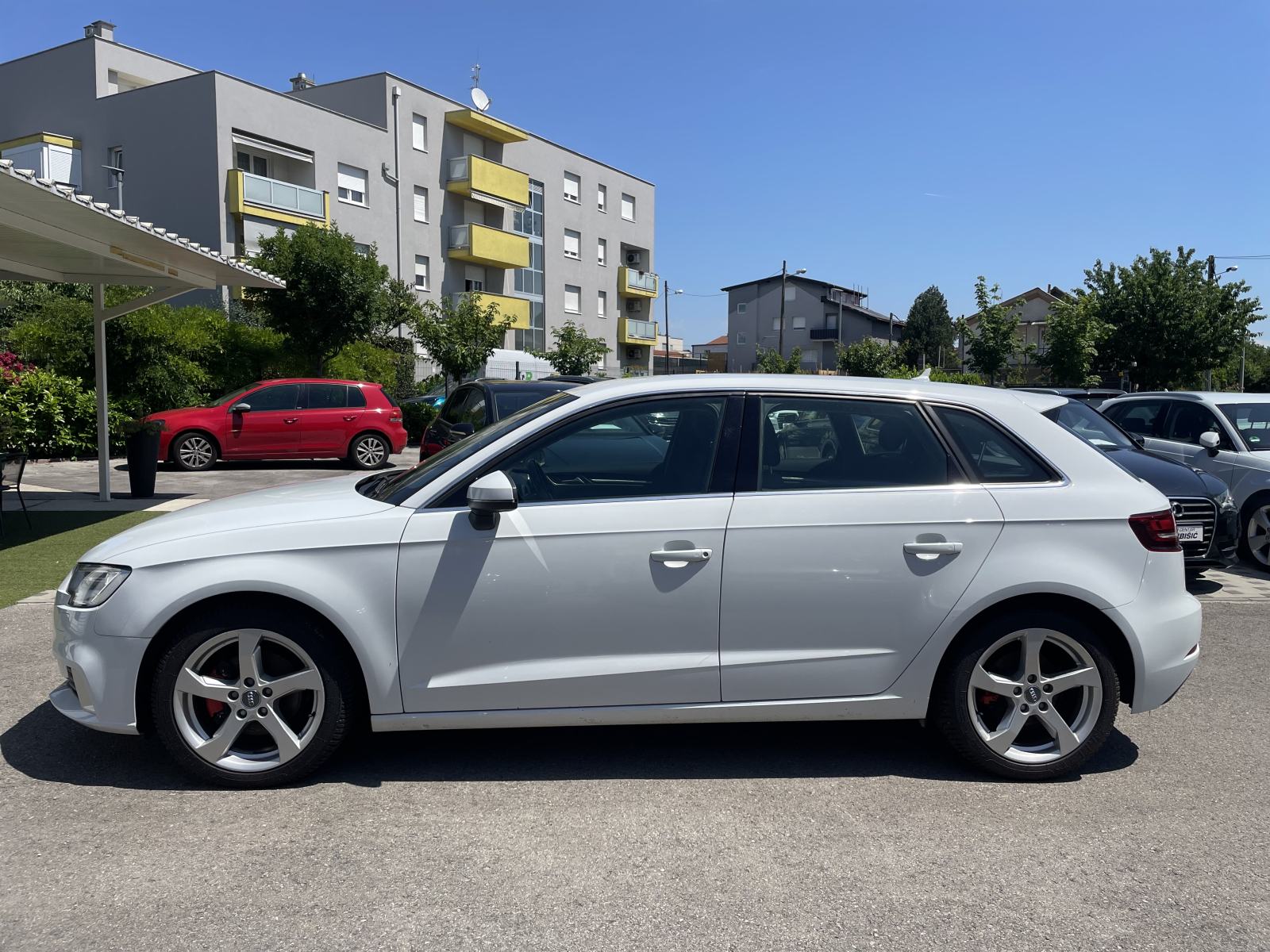 Audi A3 2,0 TDI Sport S tronic *Automatik* *Veliki servis* *Jamstvo*, fotografija 4