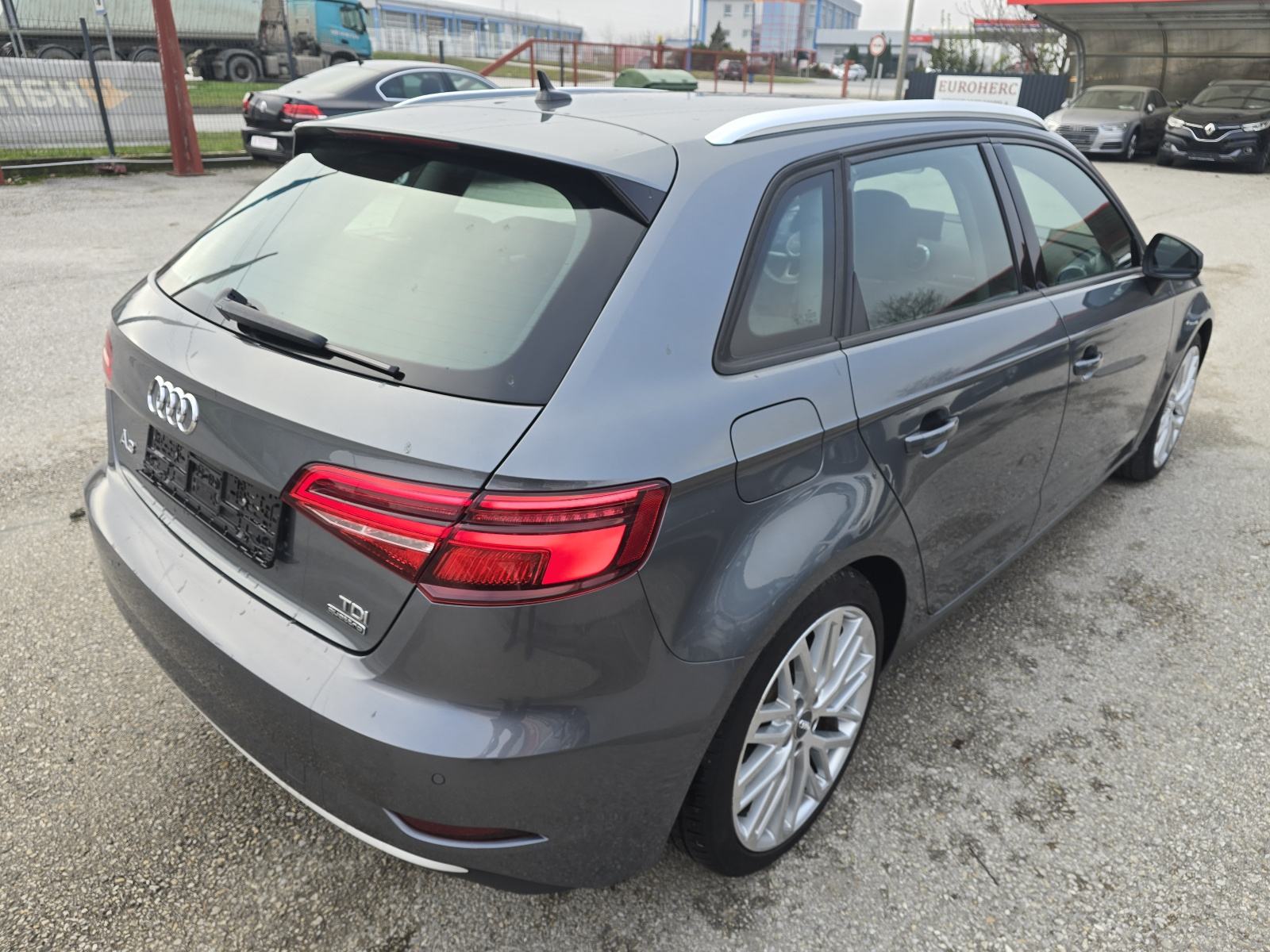 Audi A3 2,0 TDI..Virtual..quattro..Keyless, fotografija 3