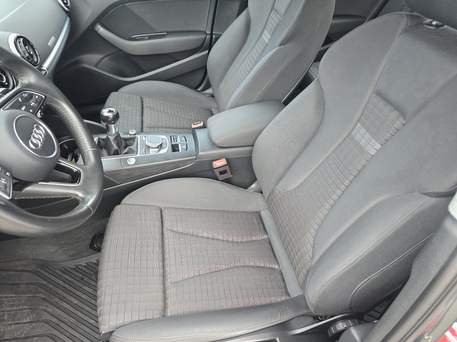 Audi A3 2,0 TDI..Virtual..quattro..Keyless, fotografija 8