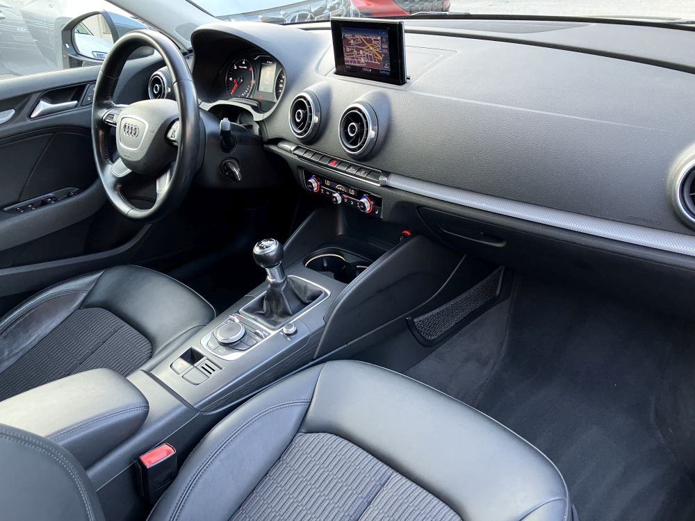 AUDI A3 2.0TDI 150KS SPORTBACK, SERVISNA KNJIŽICA, ODLIČNO STANJE, fotografija 17