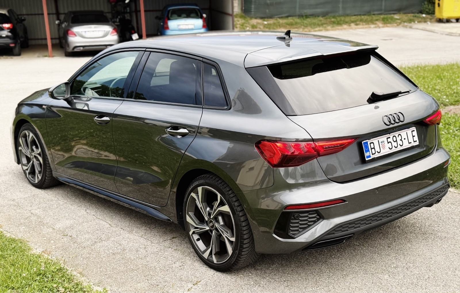 Audi A3 2.0Tdi Automatic 2023.*S Line* Matrix, Virtual, Navi - Reg 1.g, fotografija 7