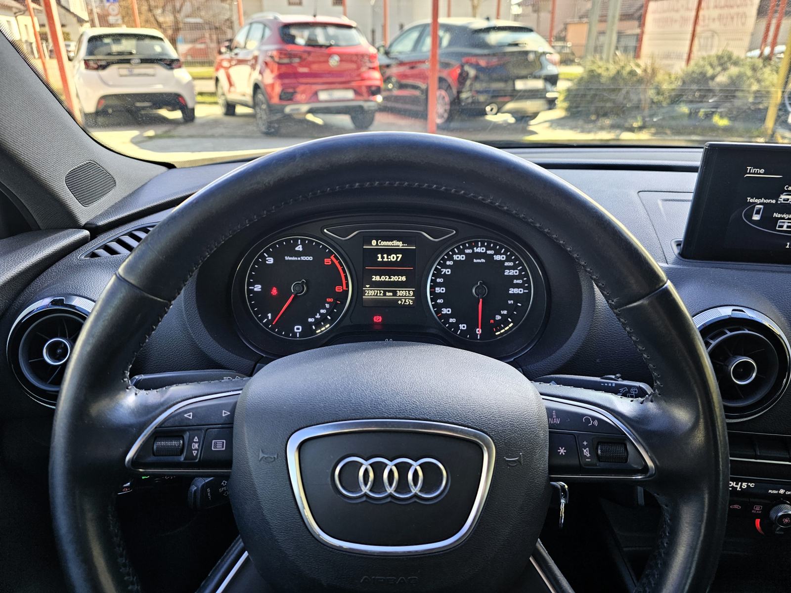 AUDI*A3*2015.G*1.6 TDI-110KS*5 VRATA*LED*ALU*KOŽA*NAVI*9980E, fotografija 12