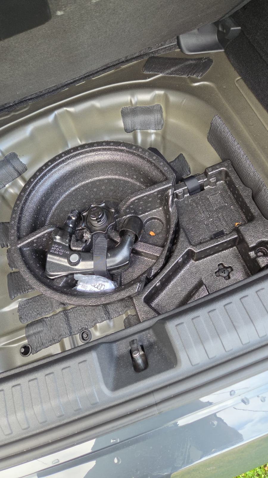 Audi A3 TDI automatik, novi model, advanced, reg 05/2027, 41000 km,PDV, fotografija 13
