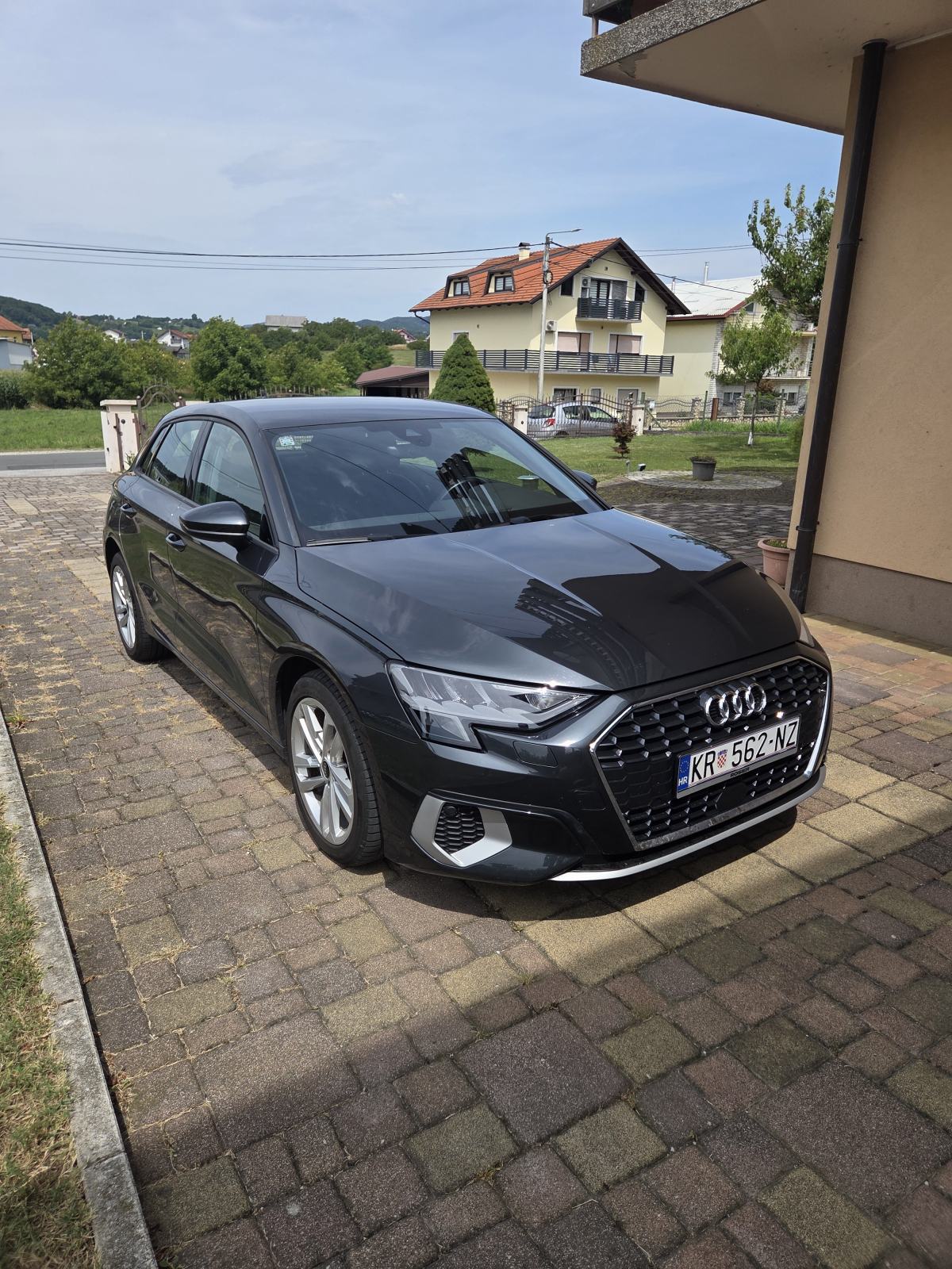 Audi A3 TDI automatik, novi model, advanced, reg 05/2027, 41000 km,PDV, fotografija 9
