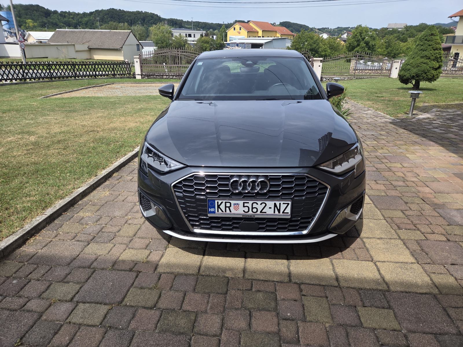 Audi A3 TDI automatik, novi model, advanced, reg 05/2027, 41000 km,PDV, fotografija 6