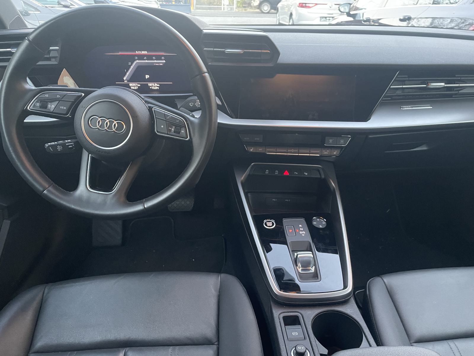 Audi A3 30 TDI Edition10 S tronic Reg. do 10/2026, fotografija 11