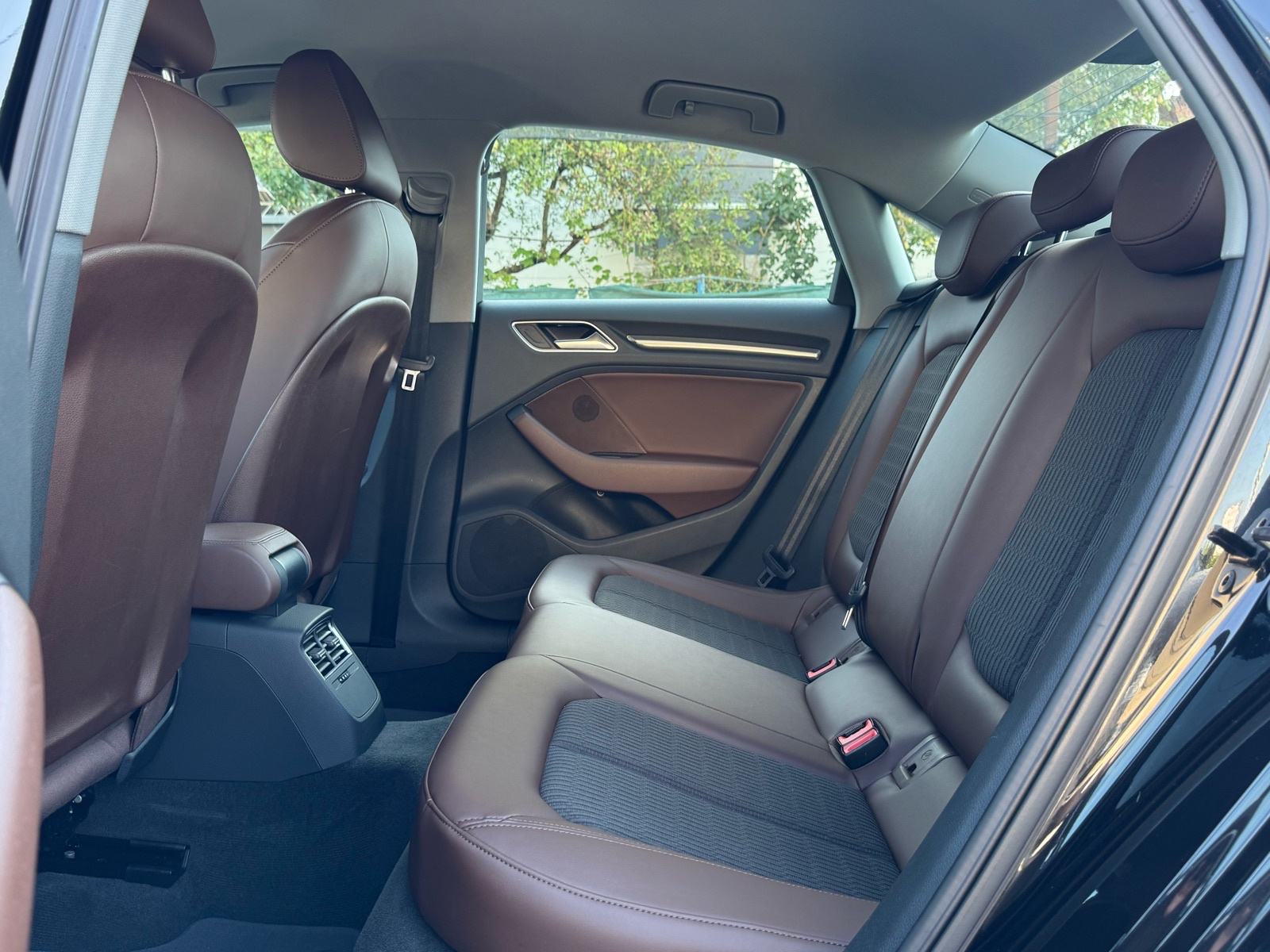 Audi A3 30 TDI LIMUZINA / BIXENON / NAVI / AUT KLIMA / JAMSTVO, fotografija 15