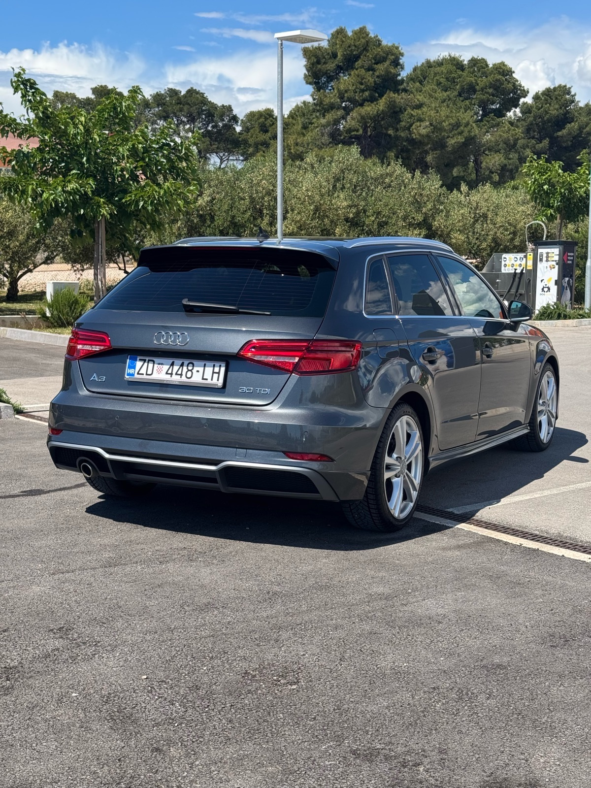 Audi A3 30 TDI S-line, fotografija 3