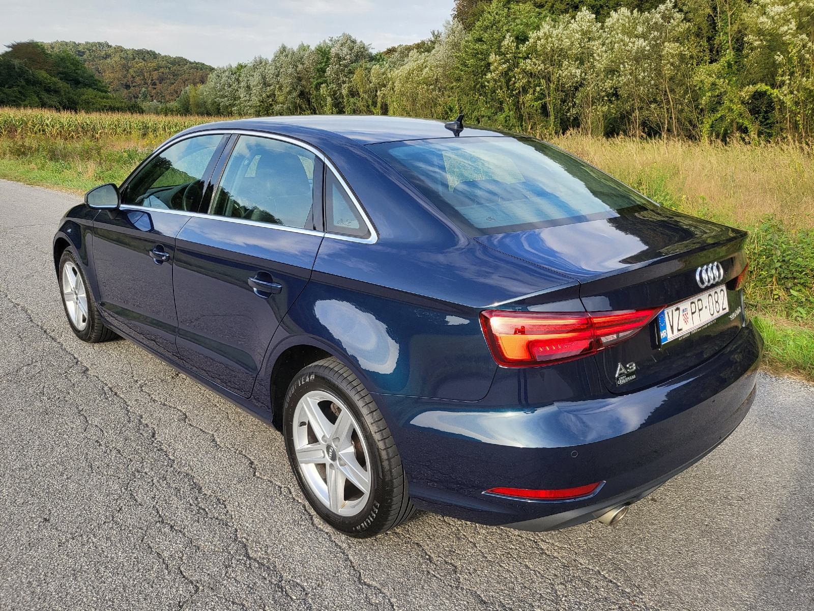 Audi A3 30TDI, Sedan,1.6 tdi, S tronik,Matrix led,Navi,Pdc, u pdv,, fotografija 9