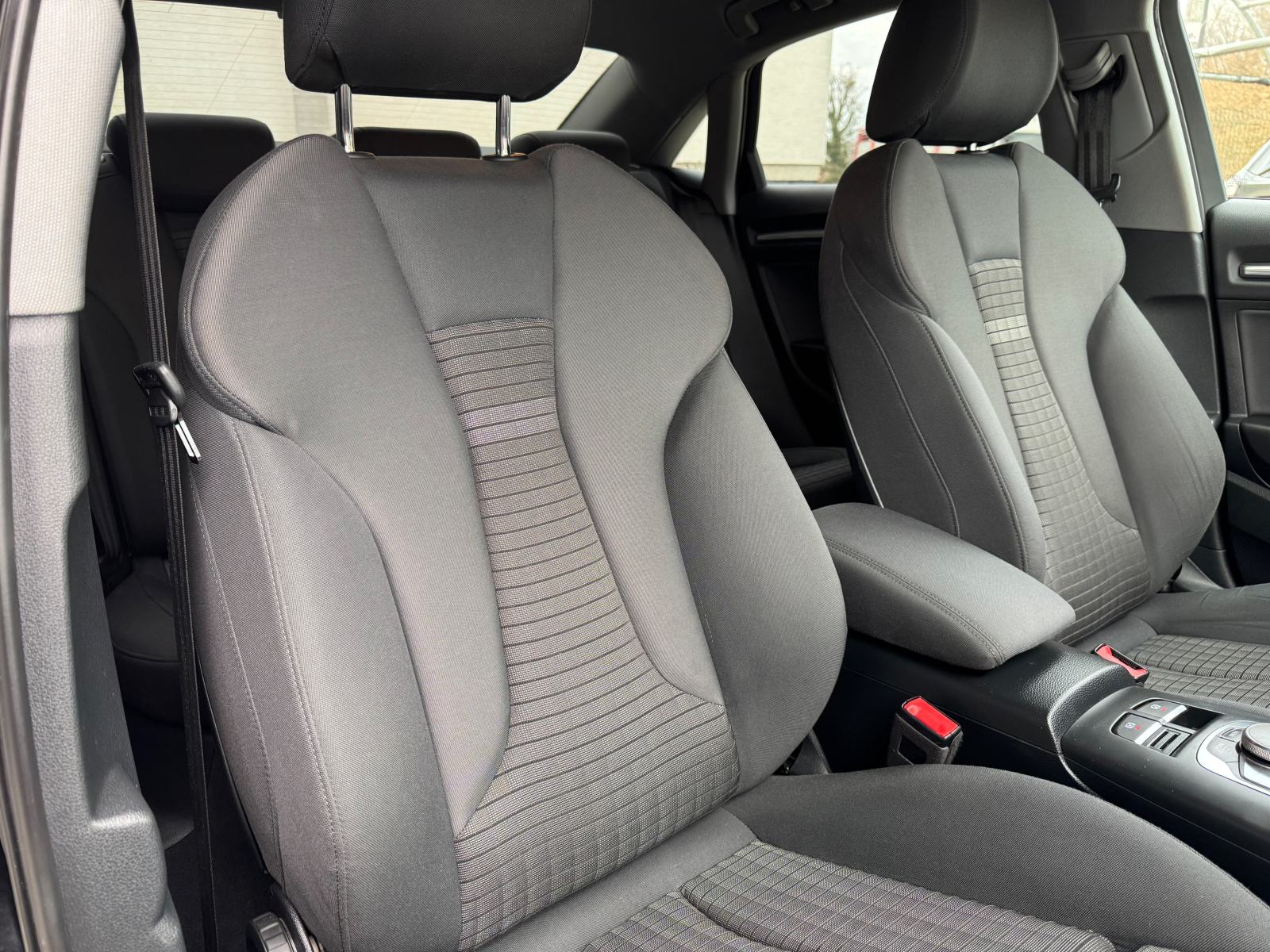 Audi A3 Limousine 30 TDI ⭐ Sport ⭐ Full LED, Drive Select, Dynamic, fotografija 15