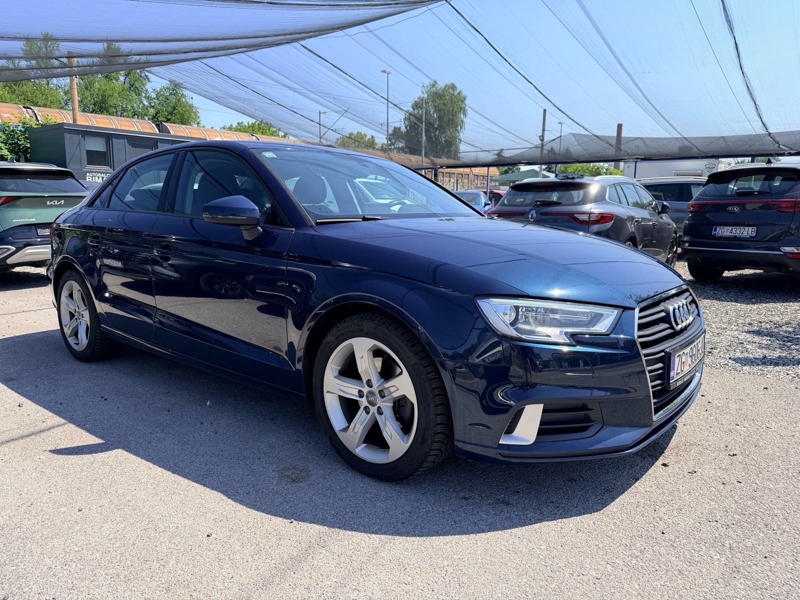 Audi A3 30 TDI Sport+*ODLIČNO STANJE*NOVE GUME*REG 3/2027*, fotografija 5