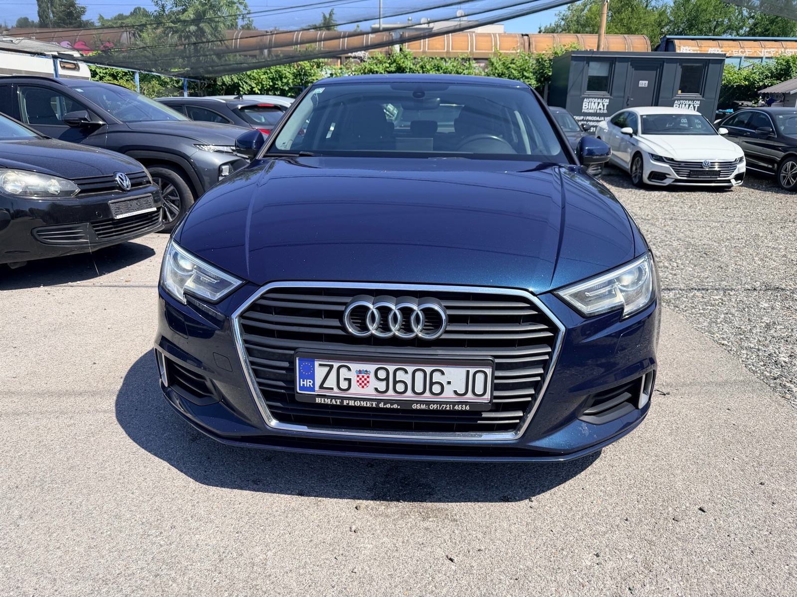 Audi A3 30 TDI Sport+*ODLIČNO STANJE*NOVE GUME*REG 3/2027*, fotografija 3