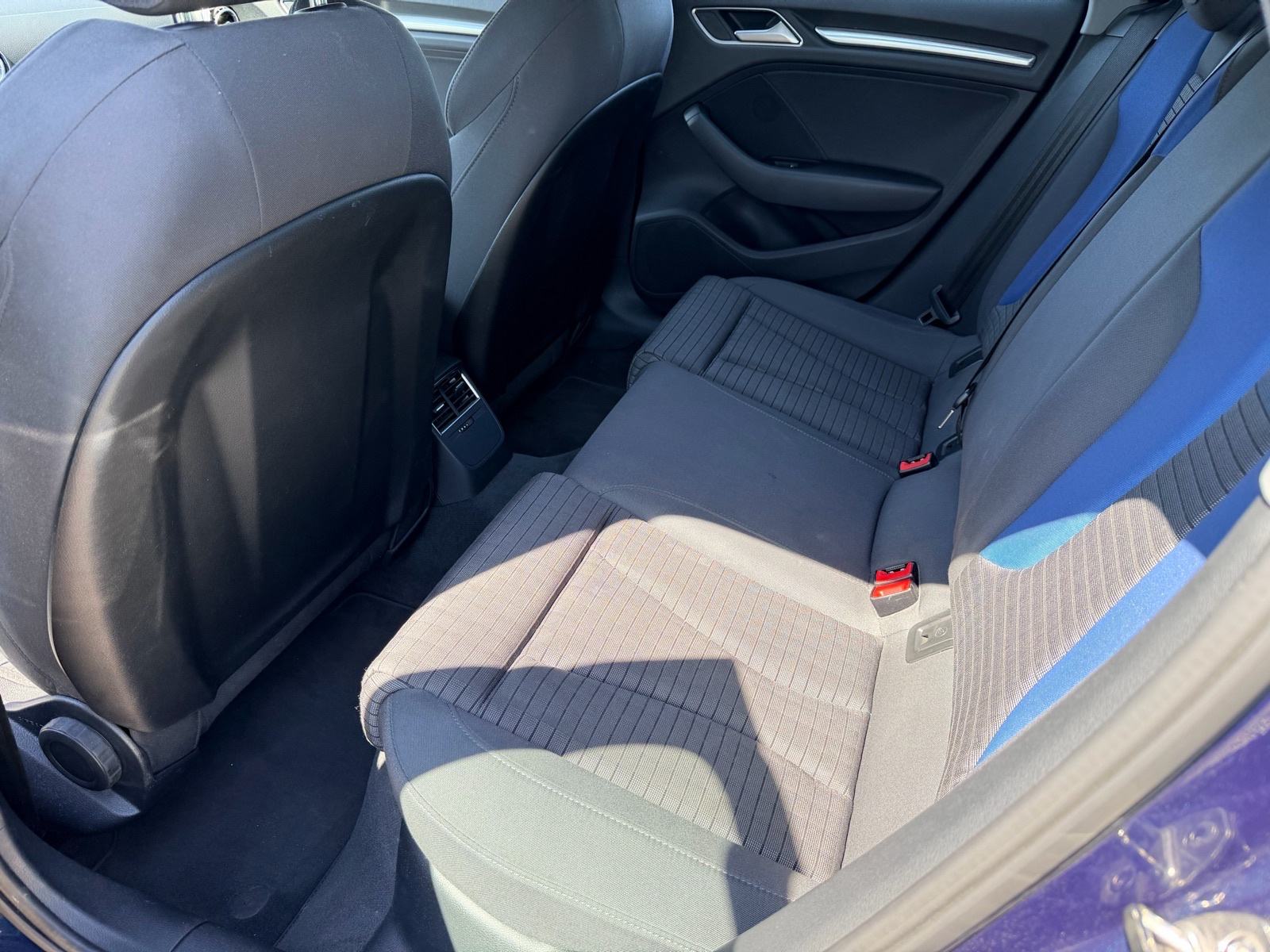 Audi A3 30 TDI Sport+*ODLIČNO STANJE*NOVE GUME*REG 3/2027*, fotografija 15
