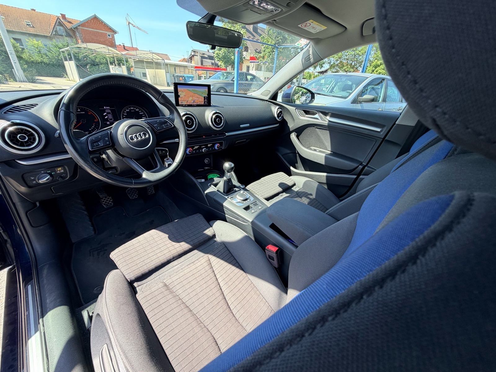 Audi A3 30 TDI Sport+*ODLIČNO STANJE*NOVE GUME*REG 3/2027*, fotografija 12