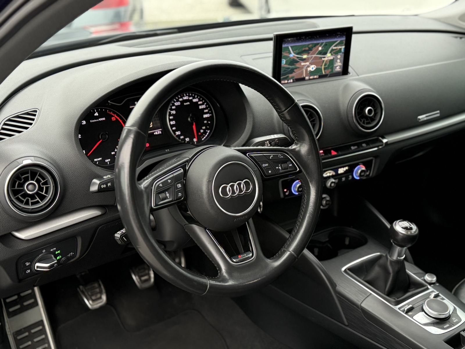 Audi A3 30 TDI SportBack 2019g, * S-Line * Bi-Xenon- LED*, fotografija 11