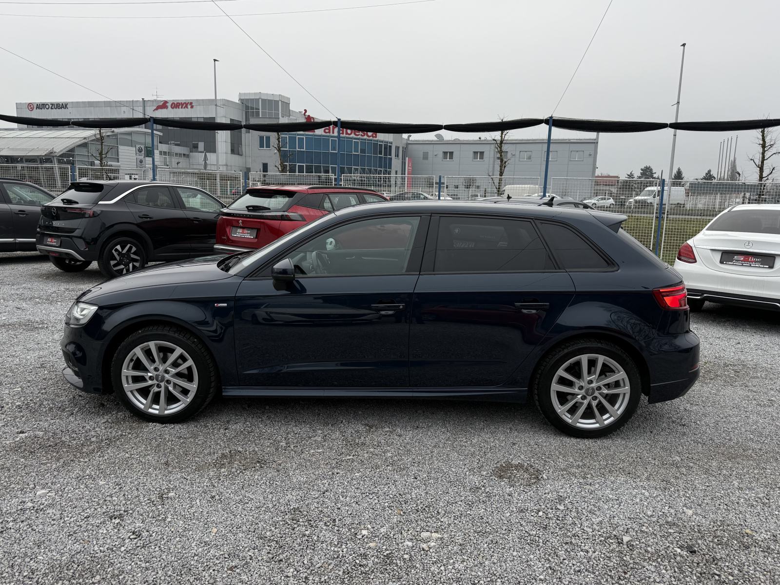 Audi A3 30 TDI SportBack 2019g, * S-Line * Bi-Xenon- LED*, fotografija 7