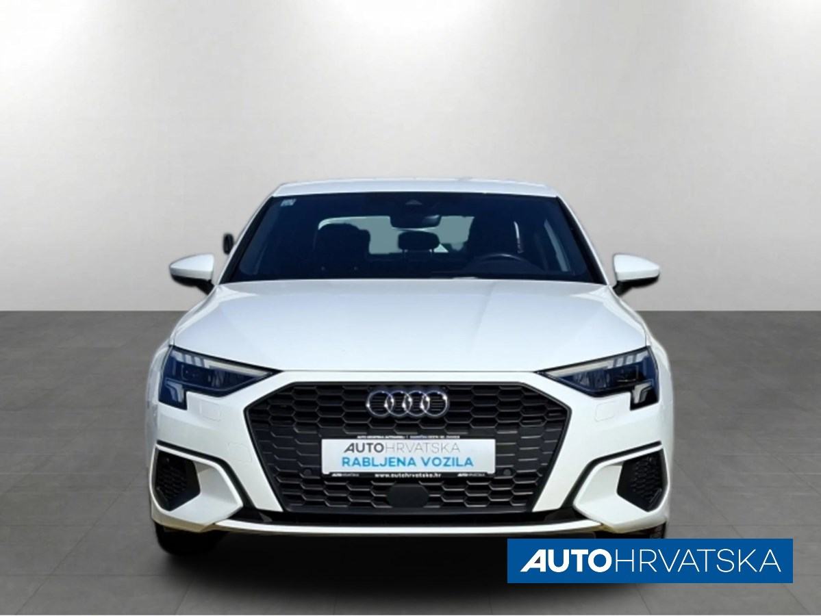 AUDI A3 30 TDI S tr LIMOUSINE, 25.490,00 €, fotografija 3