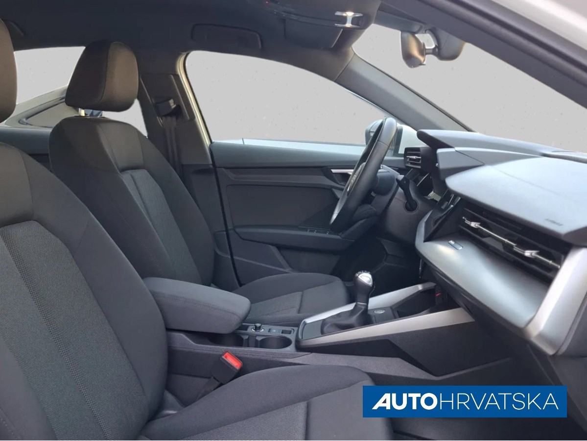 AUDI A3 30 TDI S tr LIMOUSINE, 25.490,00 €, fotografija 15