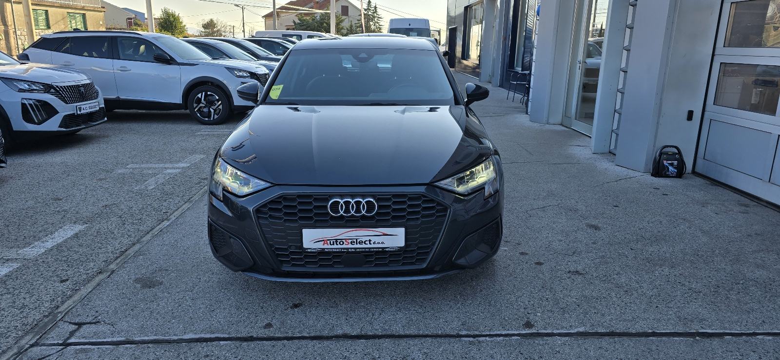 Audi A3 30 TDI S Tronic - 2022 - 130.000km - NAVI - LED - REG 1 GOD !!, fotografija 3