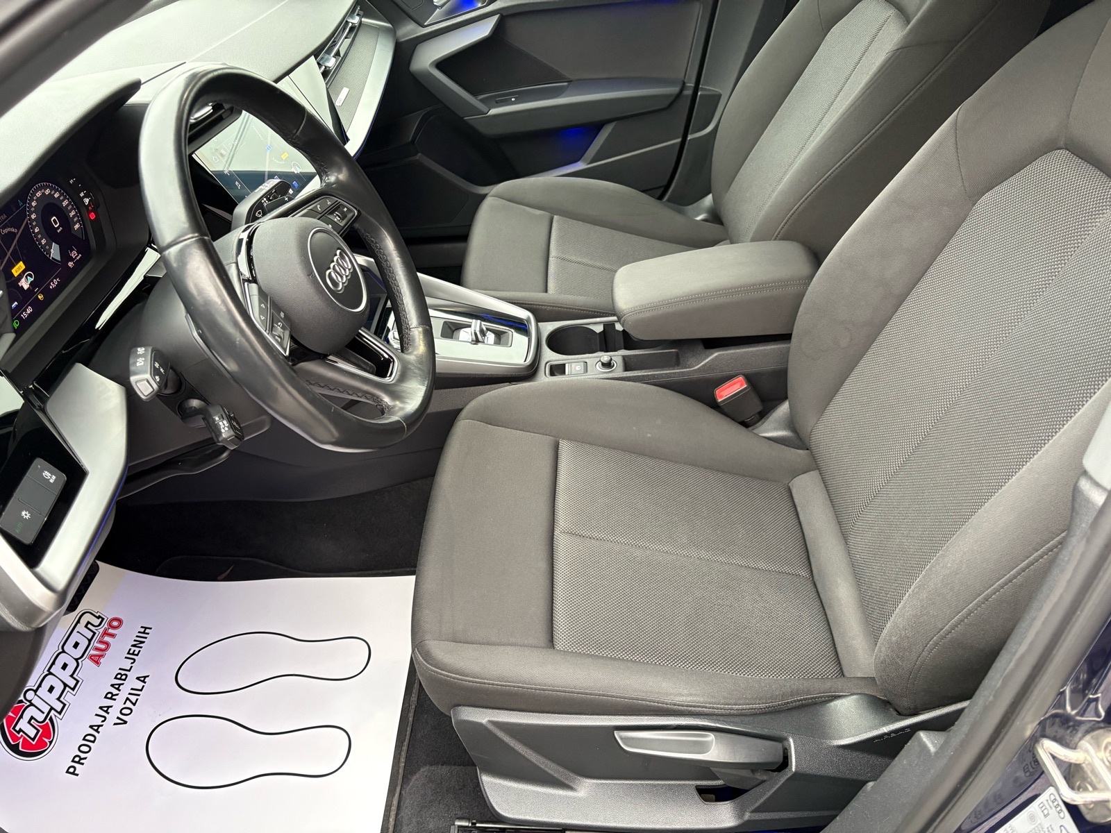Audi A3 30 TDI Sportback S-tronic NAVI - VIRTUAL - LEASING RATA 305 €, fotografija 11