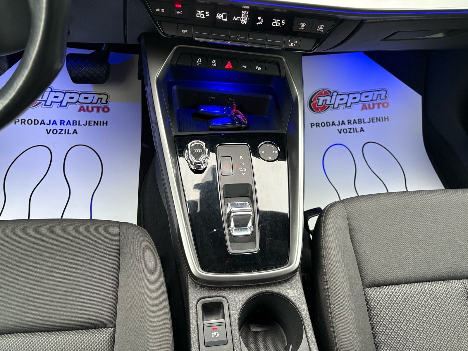 Audi A3 30 TDI Sportback S-tronic NAVI - VIRTUAL - LEASING RATA 305 €, fotografija 16