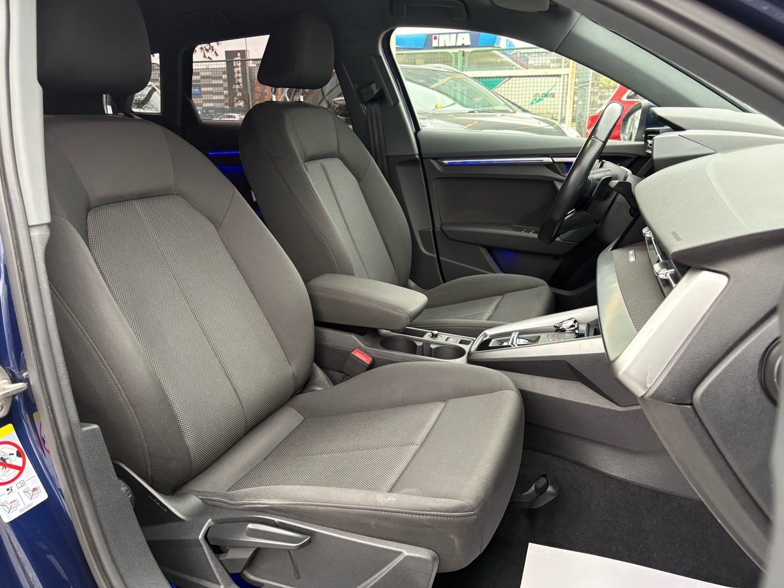 Audi A3 30 TDI Sportback S-tronic NAVI - VIRTUAL - LEASING RATA 305 €, fotografija 20
