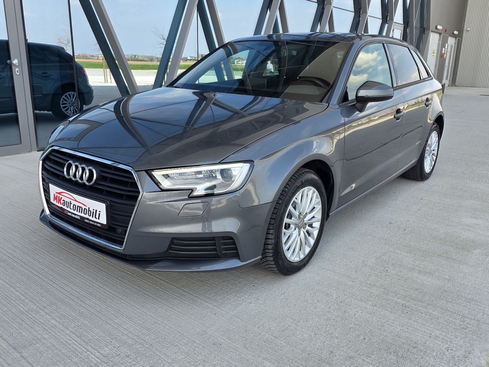 Audi A3 30 TDI S TRONIK,ALU,NAVI,GRIJANJE SJEDALA, fotografija 2