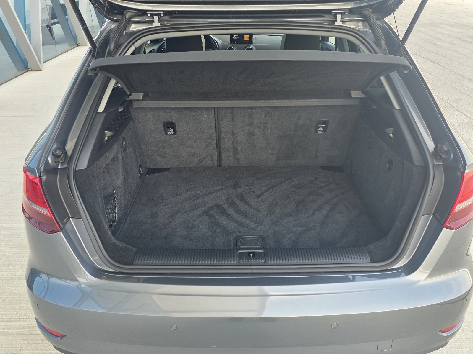 Audi A3 30 TDI S TRONIK,ALU,NAVI,GRIJANJE SJEDALA, fotografija 20