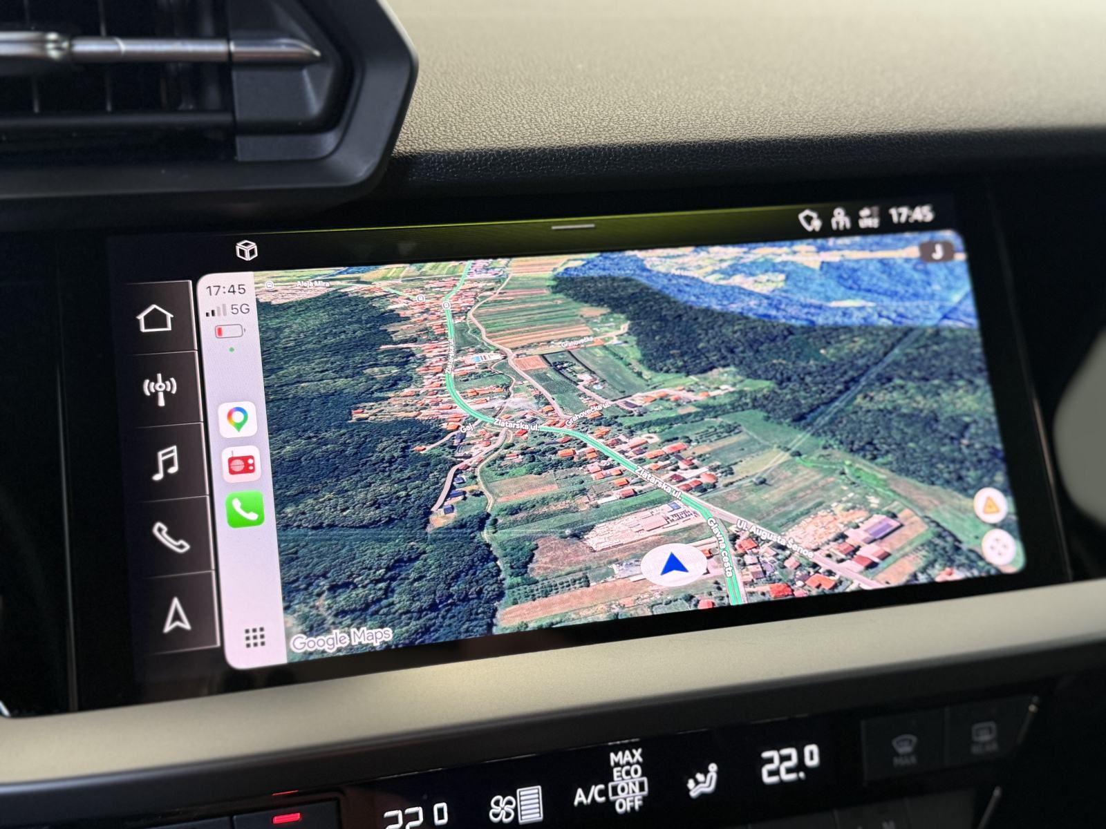 Audi A3 30 TFSI •VIRTUAL•ACC•LANE ASSIST•JAMSTVO 2GOD•LEASING 0%UČEŠĆA, fotografija 15
