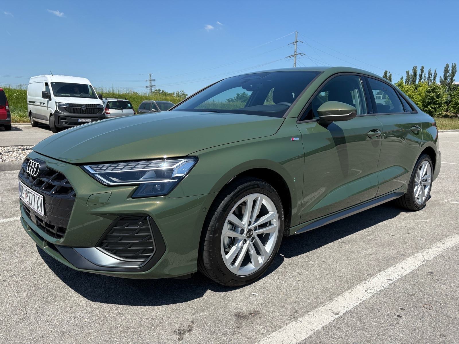 Audi A3 Limousine 30 TFSI S line+ | kamera | automatik | jam. 2032, fotografija 1