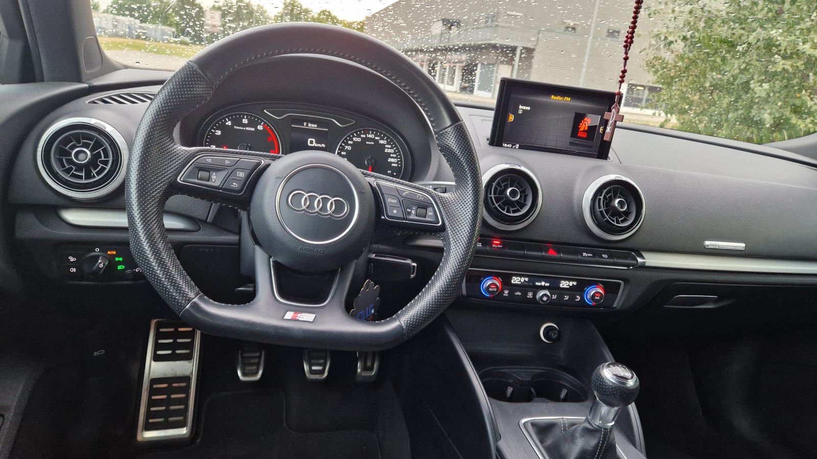 Audi A3 30 TFSI, S-line, Nije uvoz, Vlasnik., fotografija 16
