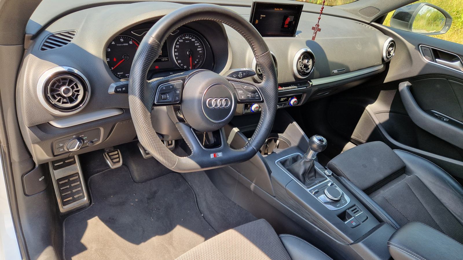 Audi A3 30 TFSI, S-line, Nije uvoz, Vlasnik., fotografija 15