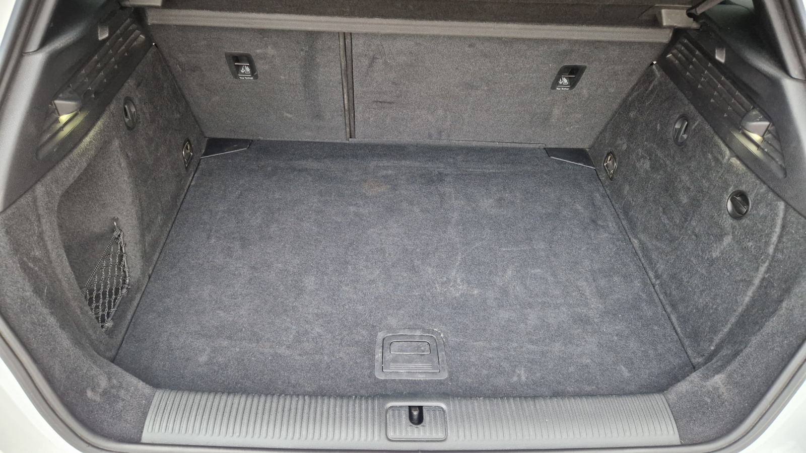 Audi A3 30 TFSI, S-line, Nije uvoz, Vlasnik., fotografija 19
