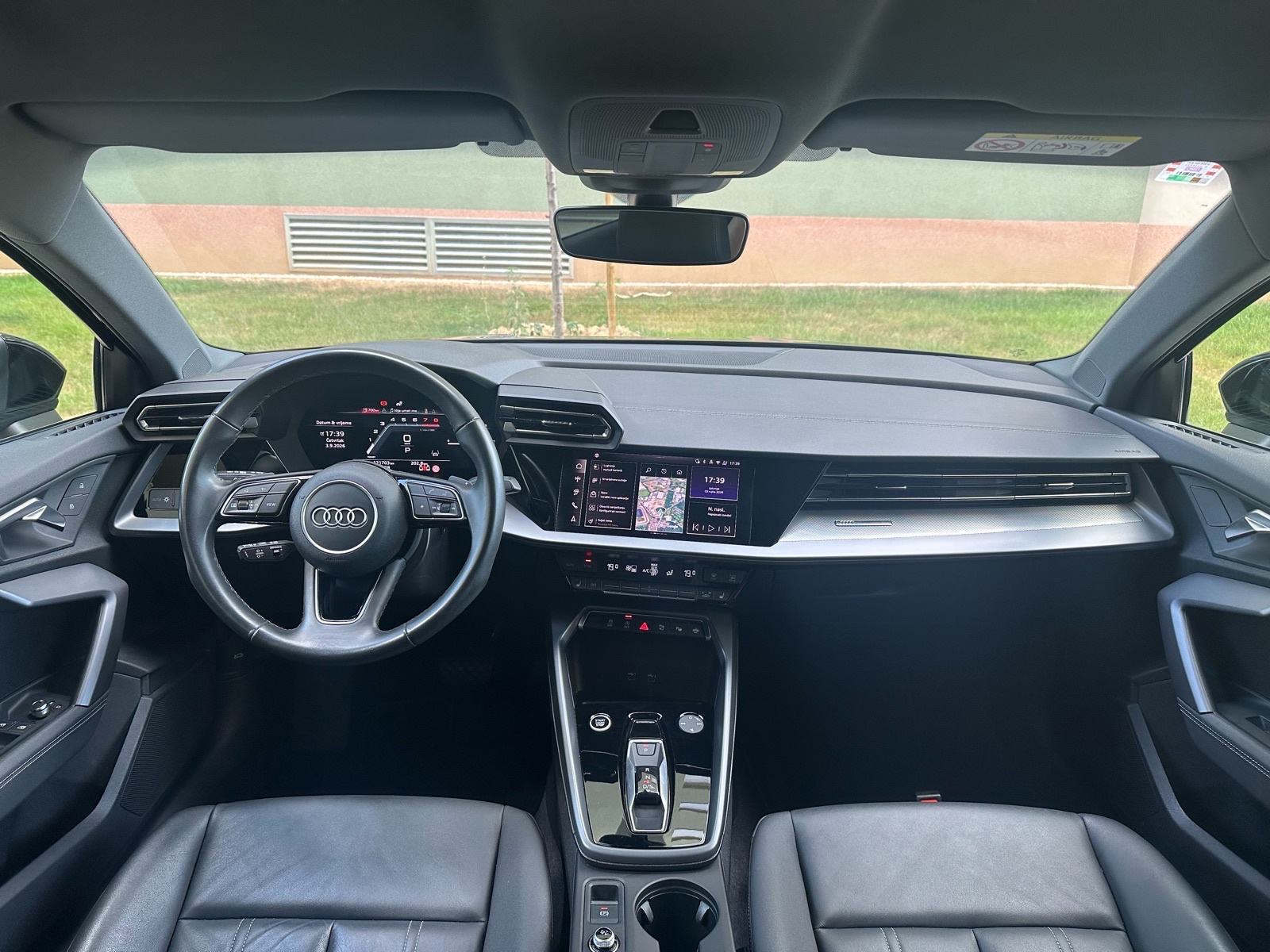 Audi A3 30 TFSI Sedan S-line S-tronic, Kamera, ACC, Koža, PDV, 19”alu, fotografija 10