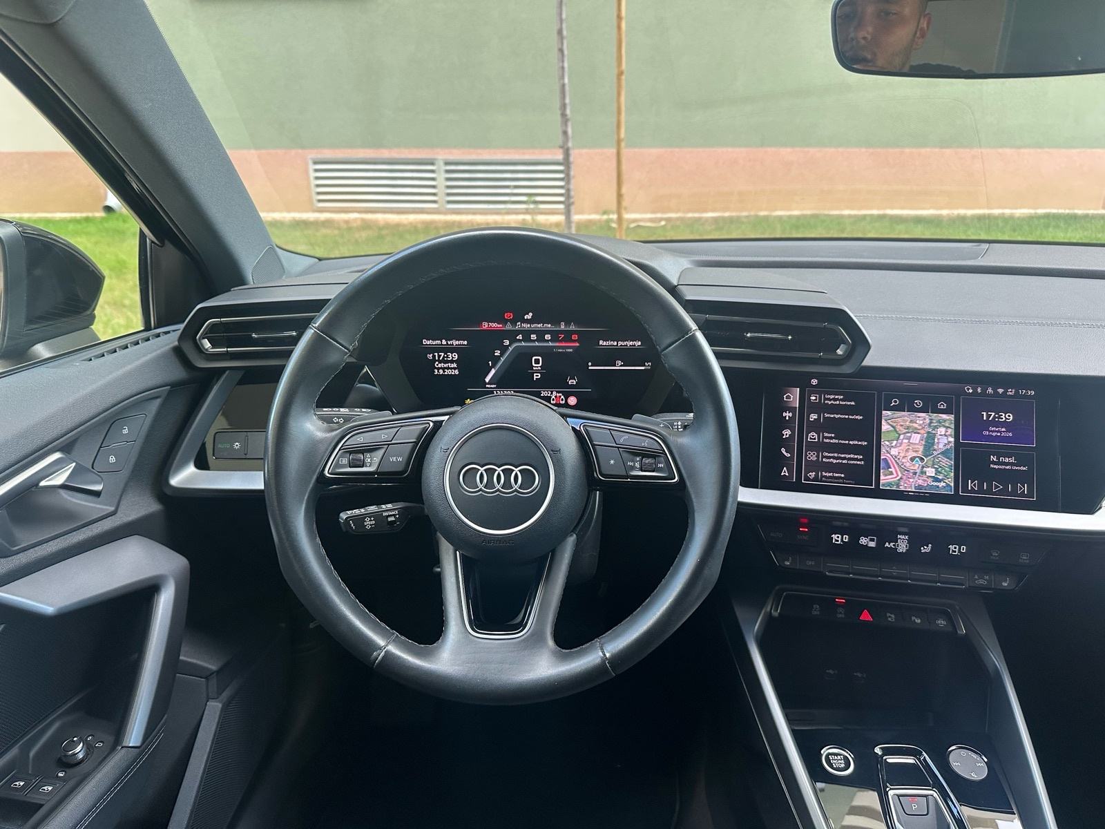 Audi A3 30 TFSI Sedan S-line S-tronic, Kamera, ACC, Koža, PDV, 19”alu, fotografija 13