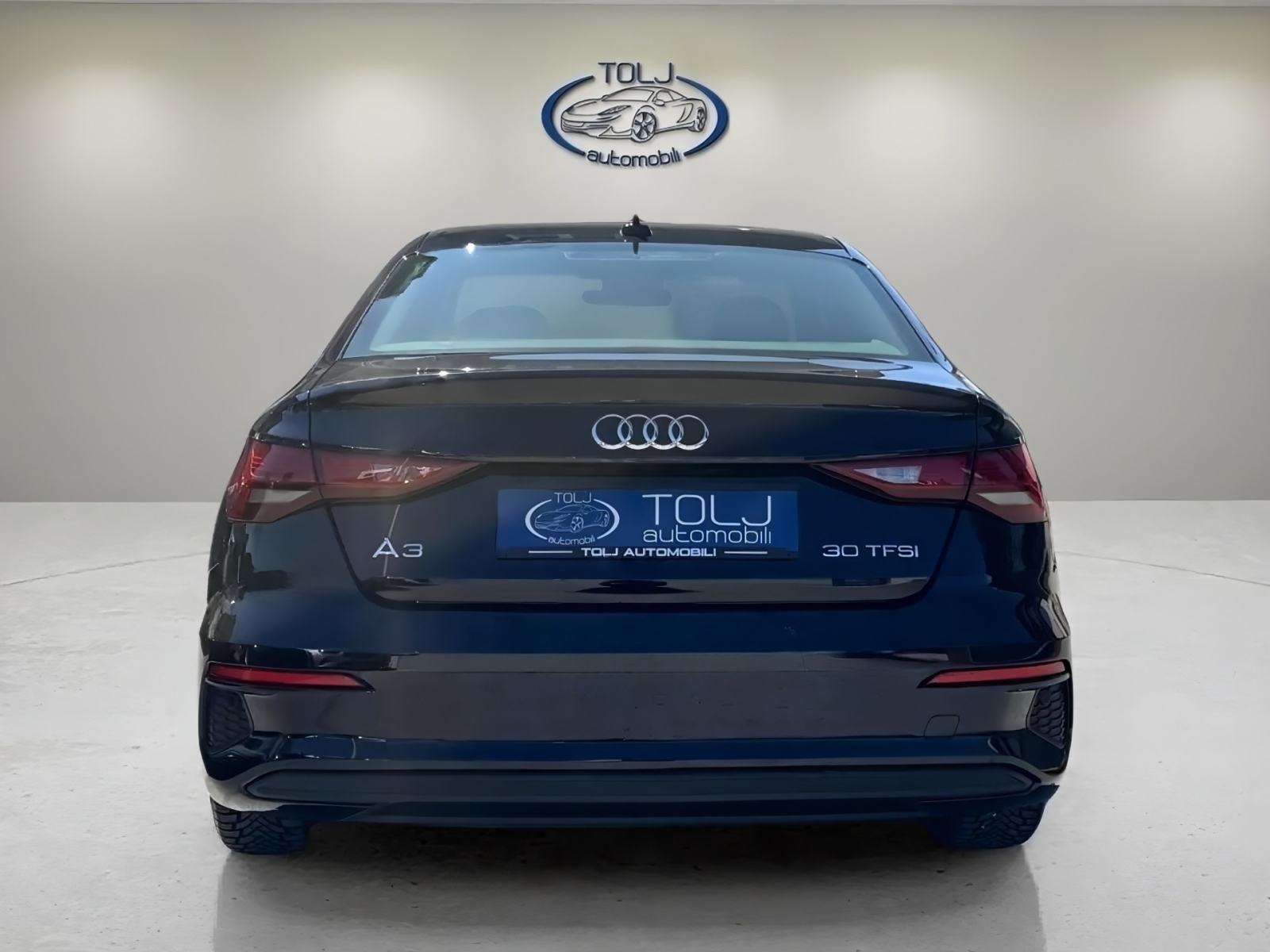 AUDI A3 30 TFSI **S tronic**1.VL**LED**NAVI**NOVE GUME**, fotografija 5