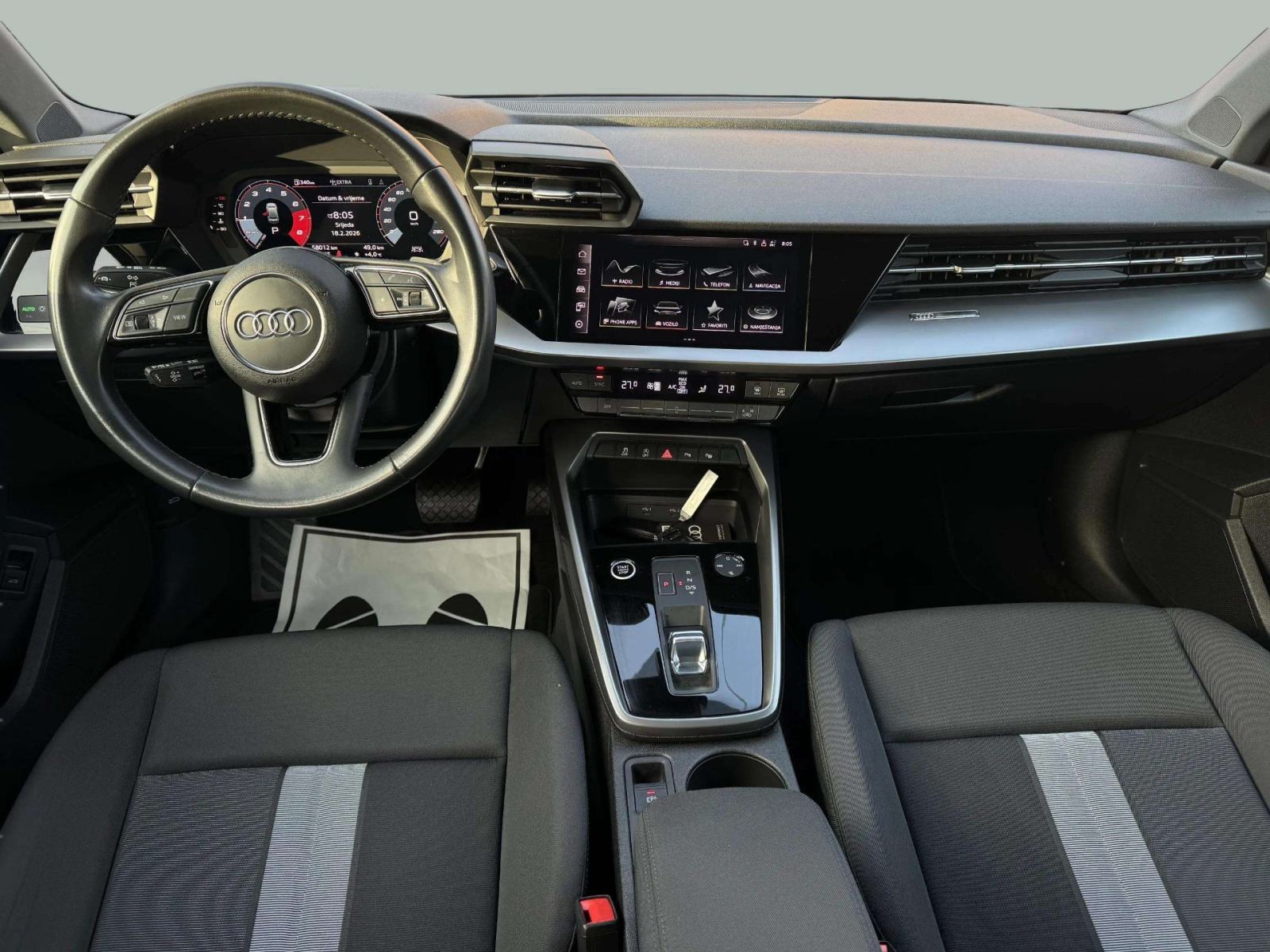 AUDI A3 30 TFSI **S tronic**1.VL**LED**NAVI**NOVE GUME**, fotografija 7