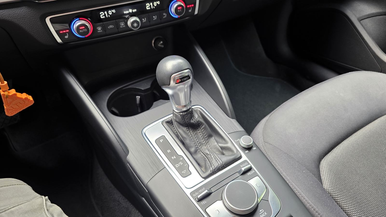 Audi A3 30TDI Sportback | 1.6tdi | S Tronic | FULL LED | matrix, fotografija 19