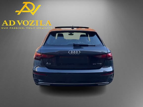 Audi A3 30TFSI S LINE,Panorama,LED €26.700 do reg. u HR!, fotografija 9