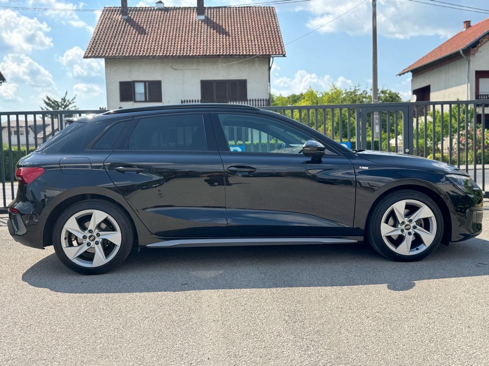 Audi A3 35 TDI automatik 2022 god., fotografija 5