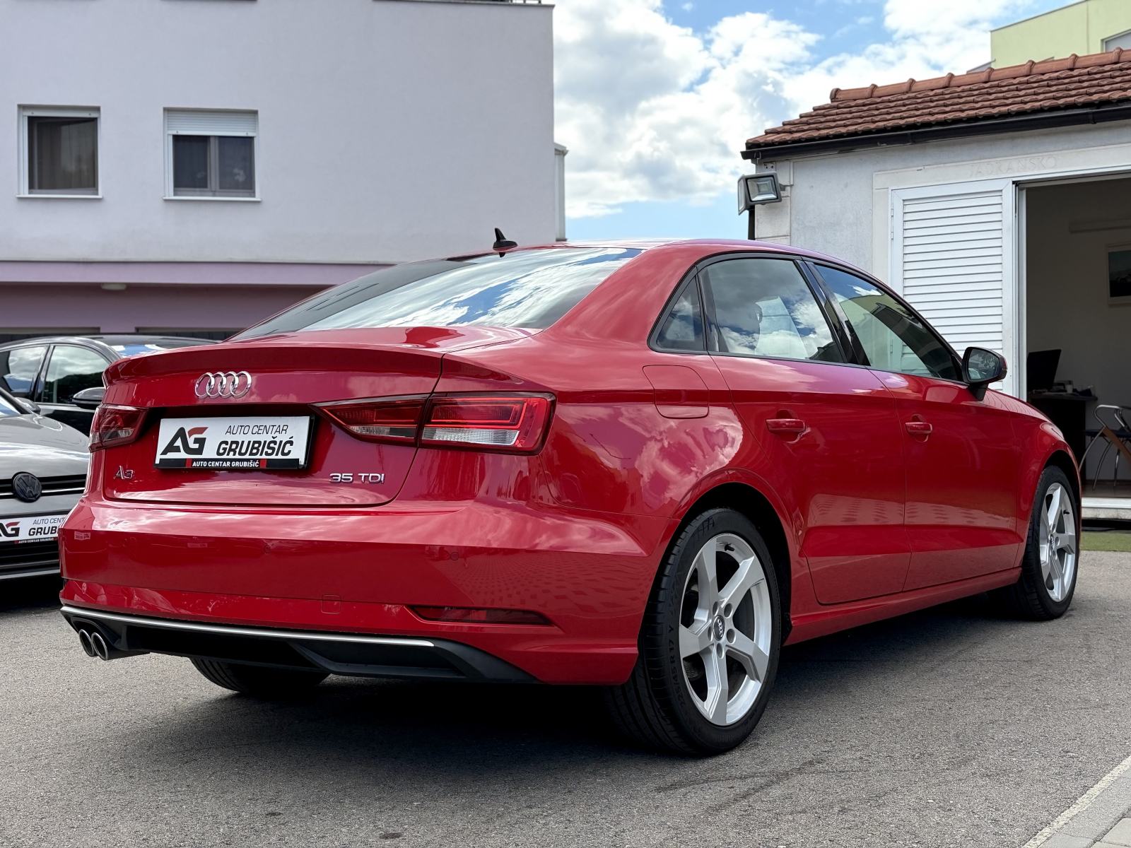 Audi A3 35 TDI Sport Limousine *Automatik* *Top oprema* *Jamstvo*, fotografija 17