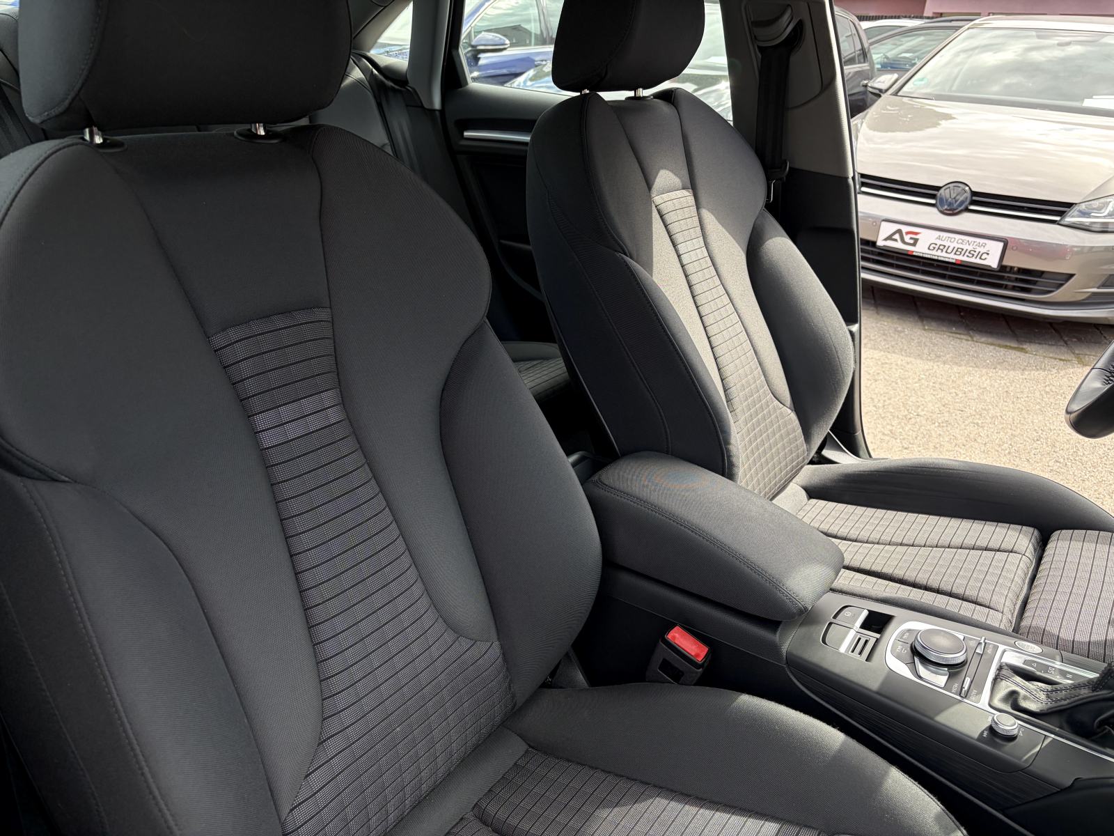 Audi A3 35 TDI Sport Limousine *Automatik* *Top oprema* *Jamstvo*, fotografija 20