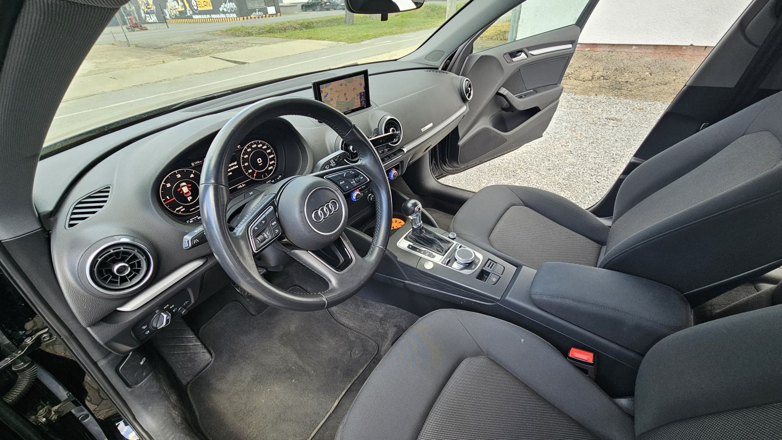 Audi A3 35 TDI AUTOMATIK●SPORTBACK●MATRIX FULL LED●VIRTUAL●NAVI, fotografija 14