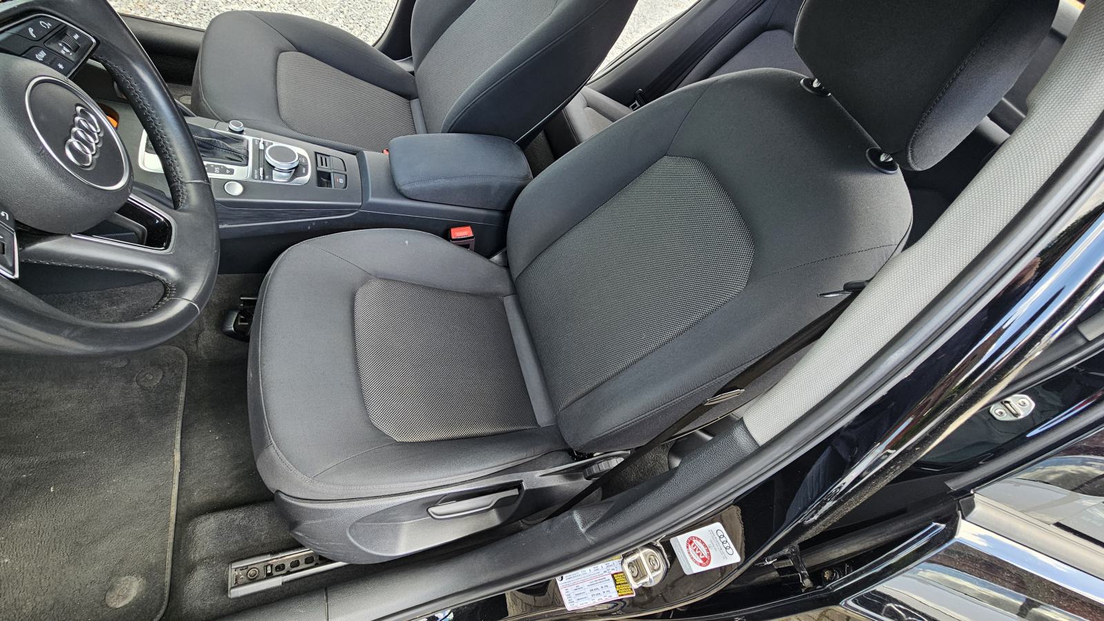 Audi A3 35 TDI AUTOMATIK●SPORTBACK●MATRIX FULL LED●VIRTUAL●NAVI, fotografija 19