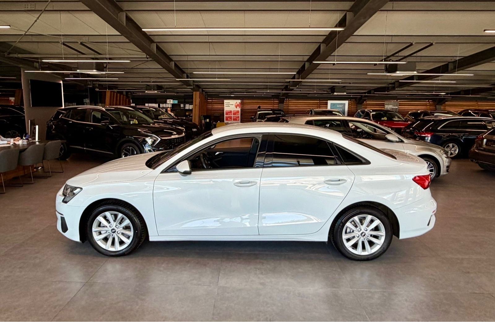 Audi A3 35 TDI Limuzina S-Tronic NAVI • VIRTUAL • ALU16" • LEASING, fotografija 4